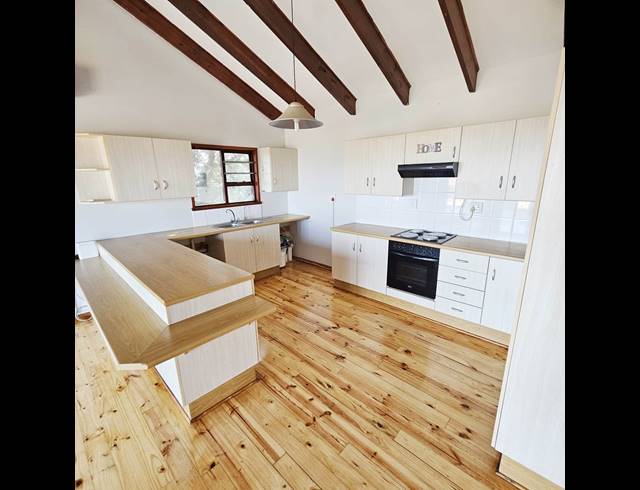 3 BEDROOM HOUSE RENTED IN SEAVIEW
